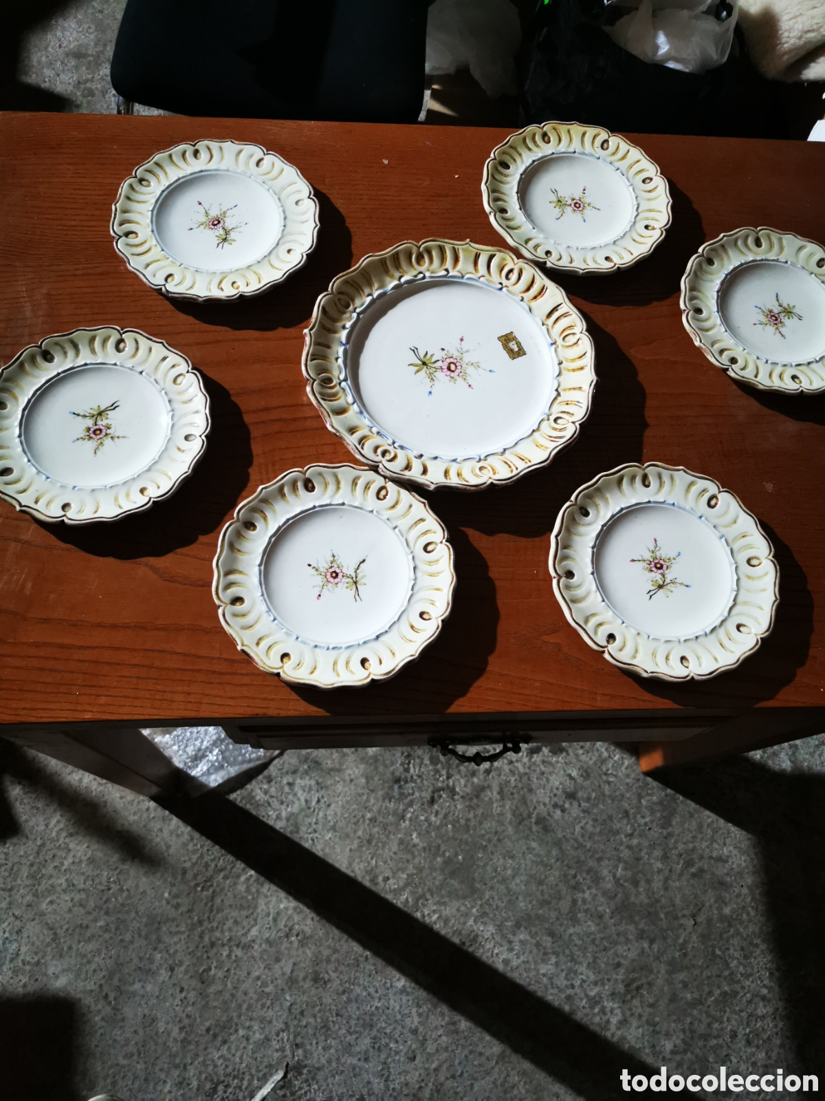 Antig&uuml;edades: Juego de postre ceramica Vidiler. Manises - Foto 3