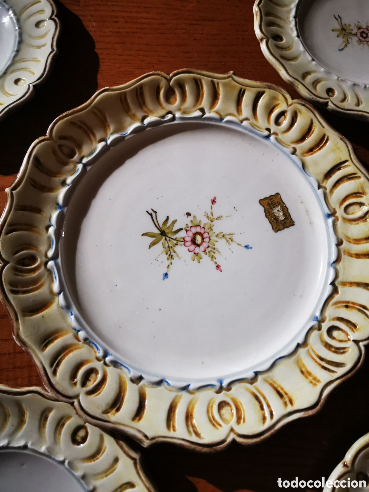 Antig&uuml;edades: Juego de postre ceramica Vidiler. Manises - Foto 7