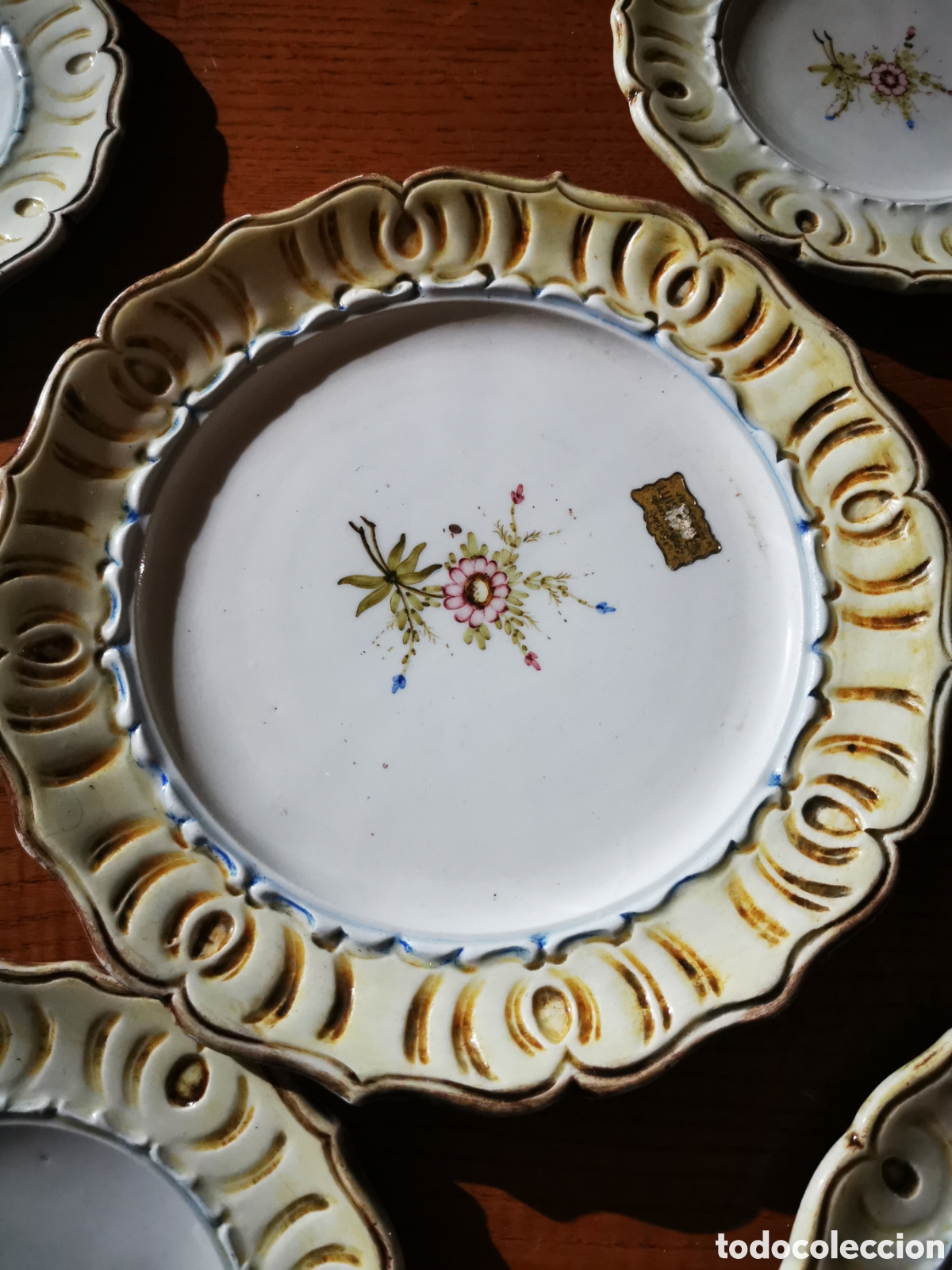 Antig&uuml;edades: Juego de postre ceramica Vidiler. Manises - Foto 8