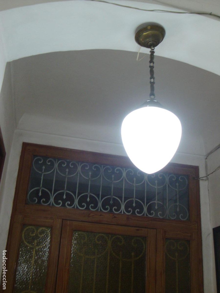 Antig&uuml;edades: lampara globo de opalina - Foto 1