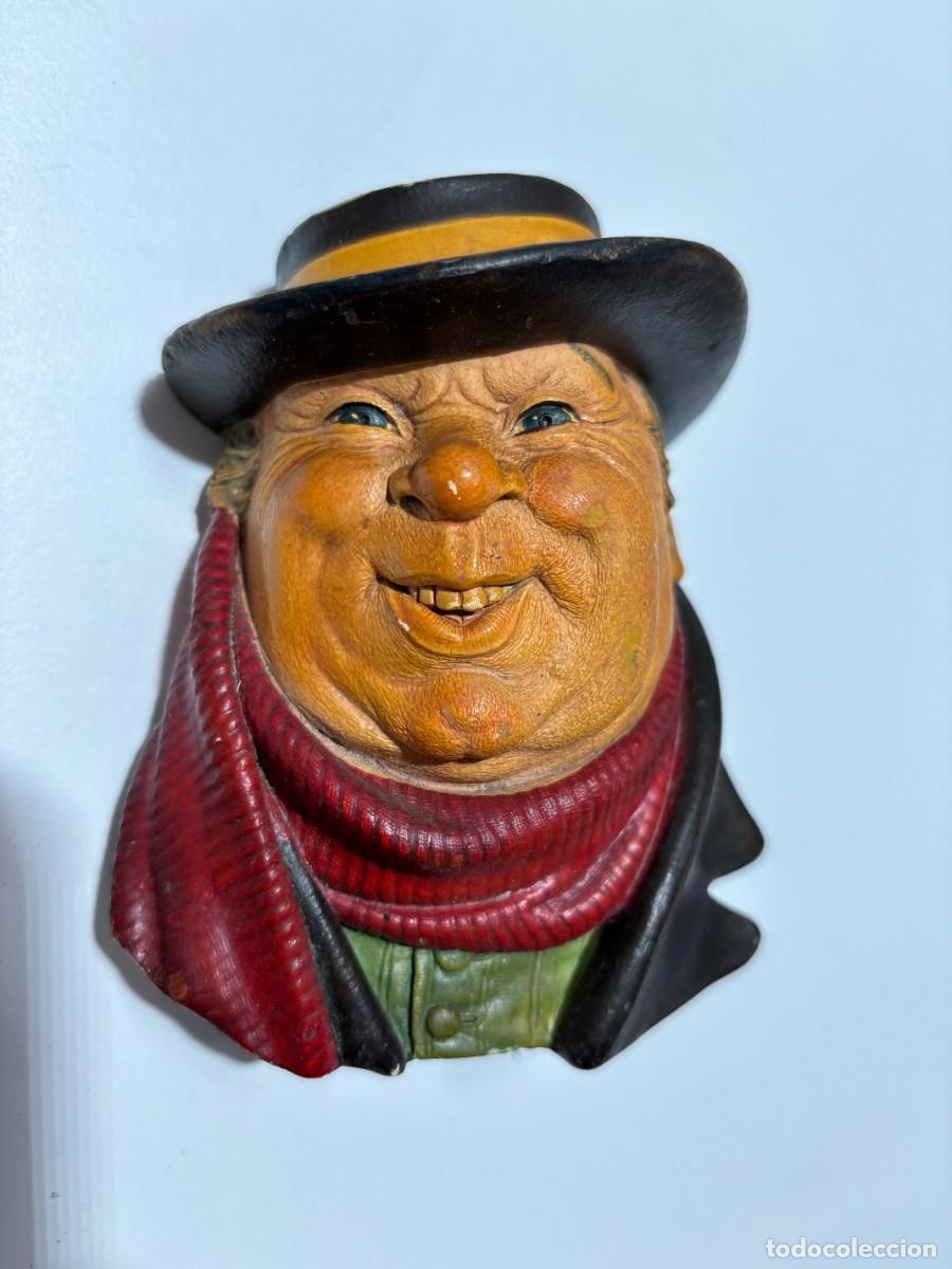 Antig&uuml;edades: FIGURA ESCAYOLA PARED BOSSONS ENGLAND TONY WELLER