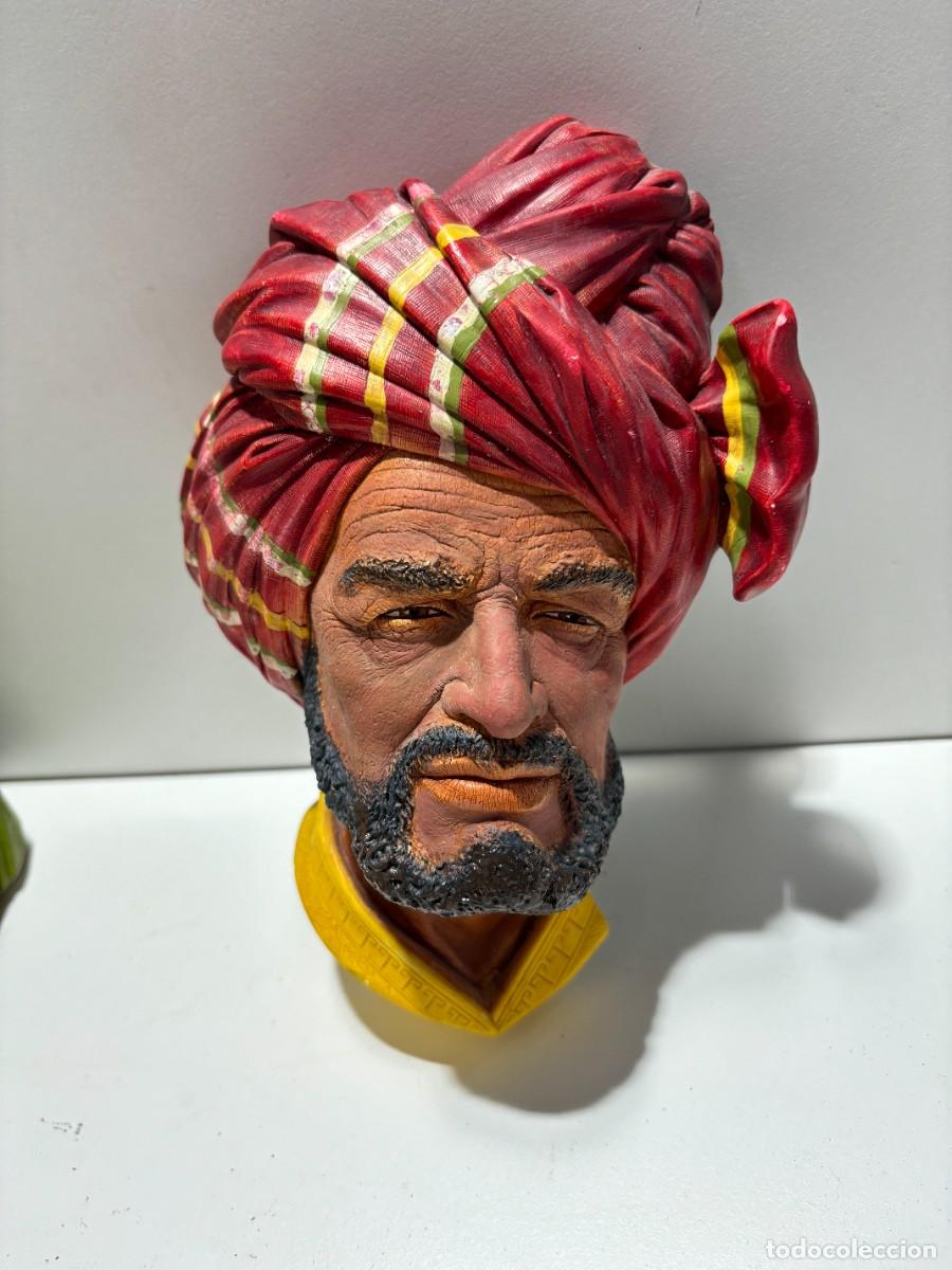 Antig&uuml;edades: FIGURA ESCAYOLA BOSSONS HINDU