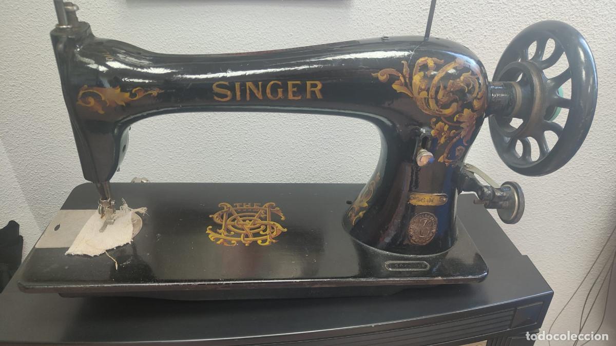 Antig&uuml;edades: Maquina de cose SiNGER 16 K 1 - Foto 1