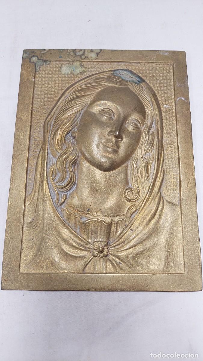 Antig&uuml;edades: Magn&iacute;fica placa Madonna virgen en Bronce - Foto 1
