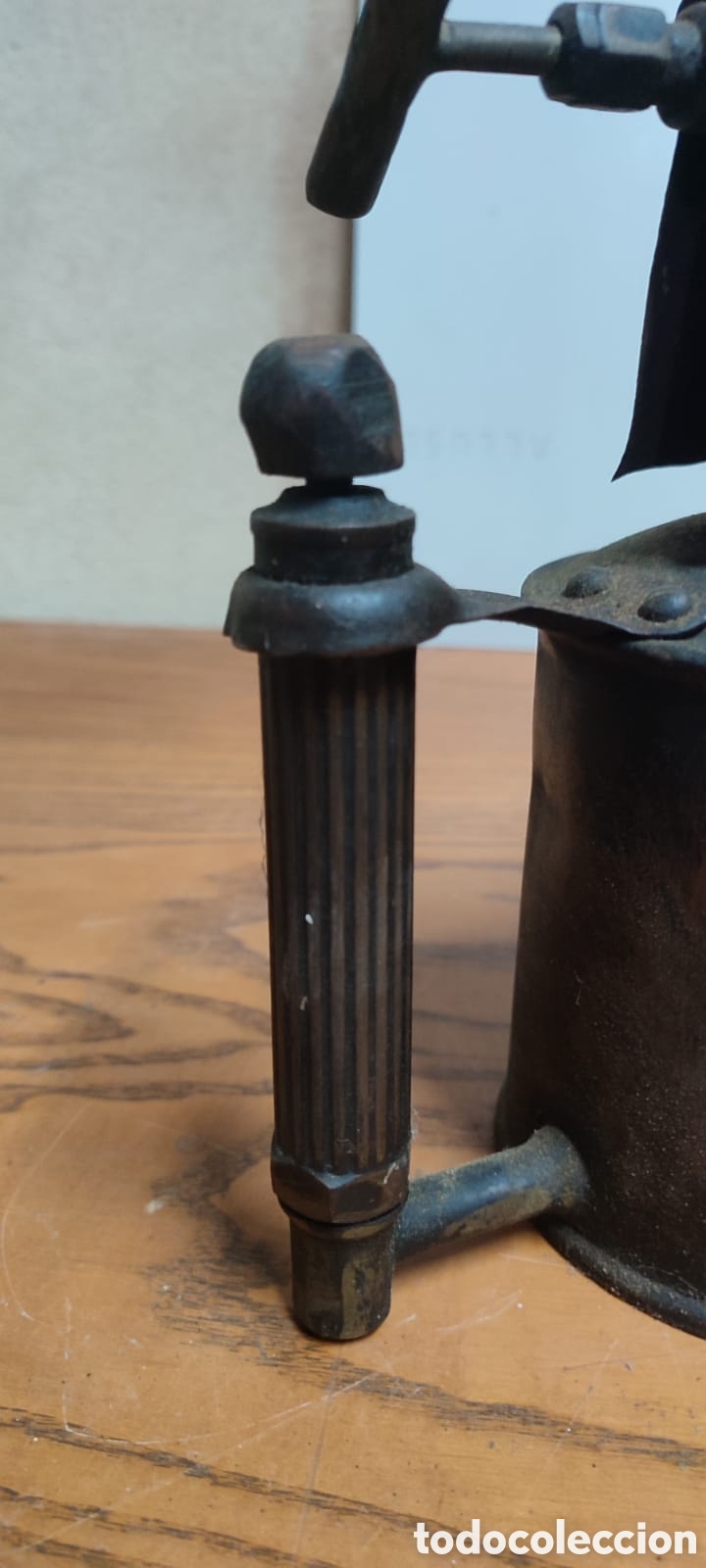 Antig&uuml;edades: Antiguo soplete de lat&oacute;n marca Serrot modelo D. - Foto 11