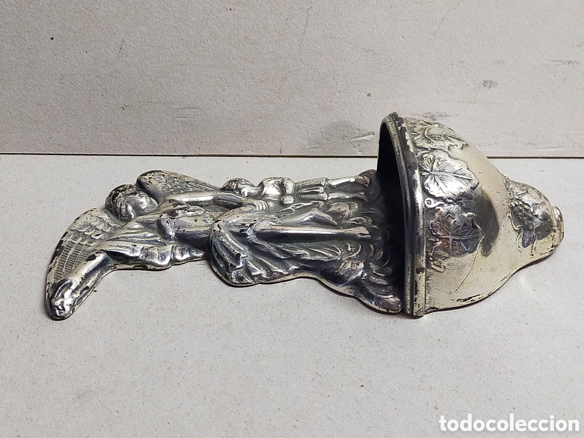 Antig&uuml;edades: PILA BENDITERA DE METAL, REPRESENTADO ANGEL DE LA GUARDA. - Foto 7