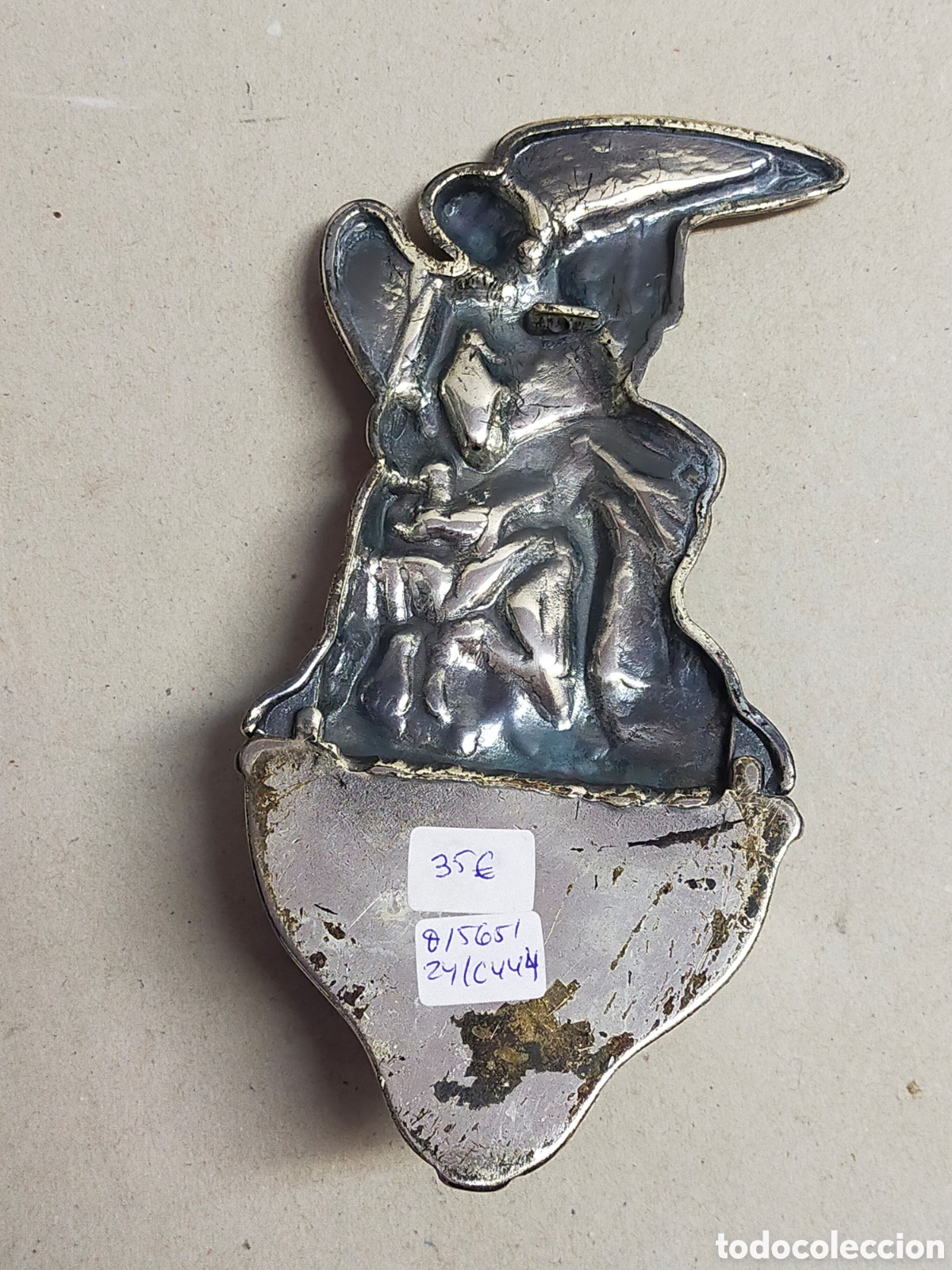 Antig&uuml;edades: PILA BENDITERA DE METAL, REPRESENTADO ANGEL DE LA GUARDA. - Foto 11