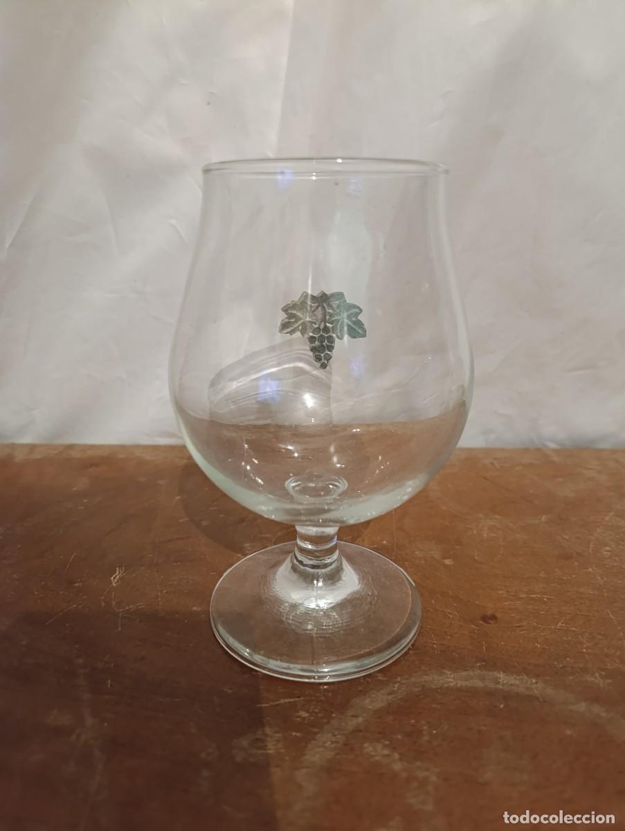 Antig&uuml;edades: Copa de vino con racimo de uvas de esta&ntilde;o - Foto 4