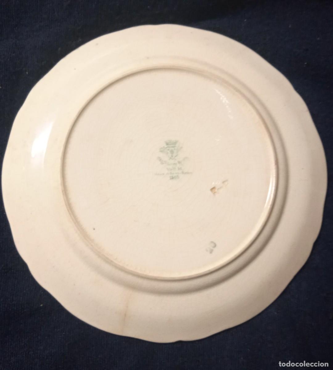 Antig&uuml;edades: Antiguo plato porcelana . - Foto 2