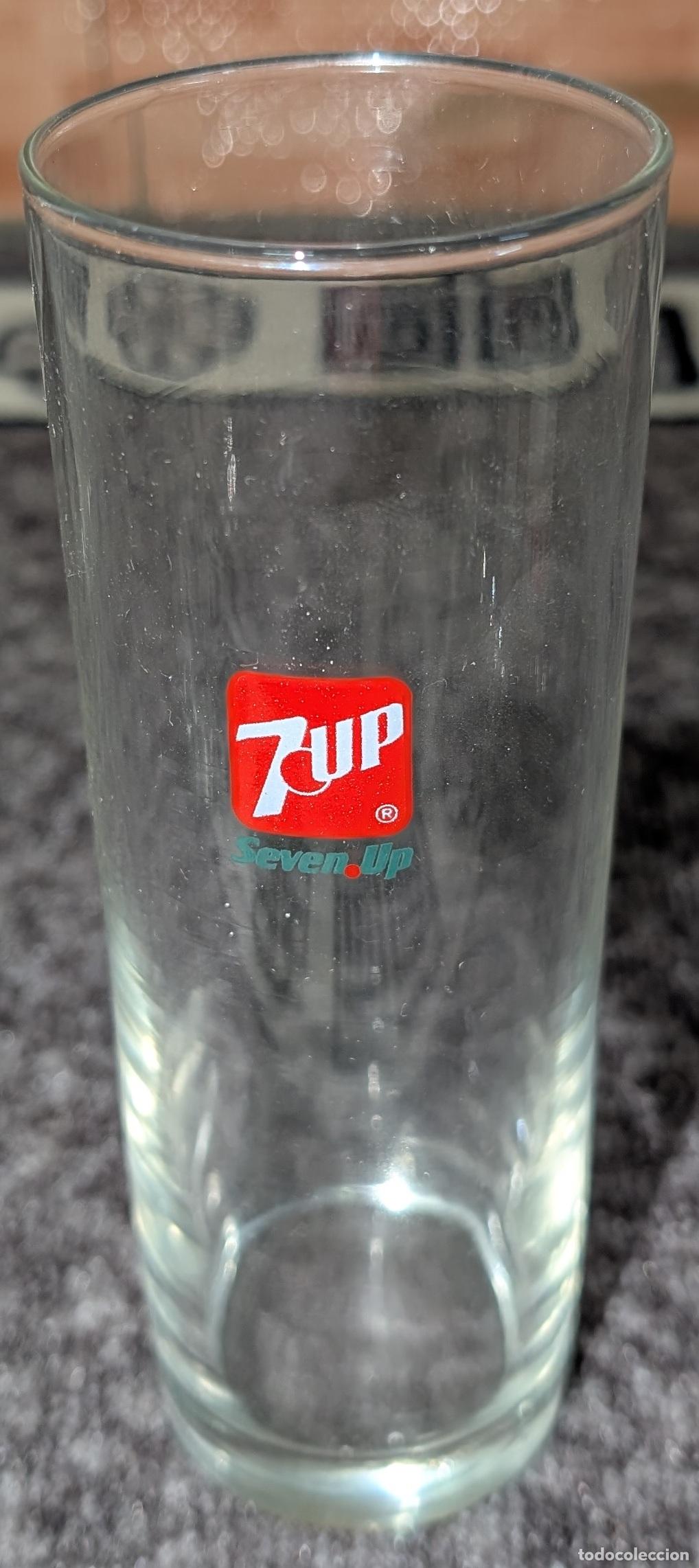 Antig&uuml;edades: Antiguo vaso de cristal de 7 UP - Foto 1
