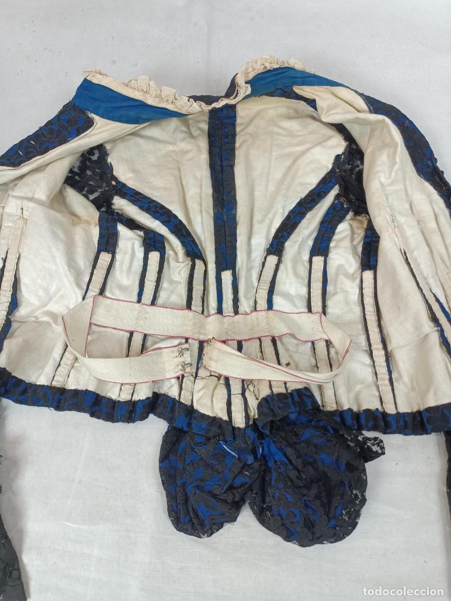 Antig&uuml;edades: Antiguo cuerpo de seda y encaje - Foto 9