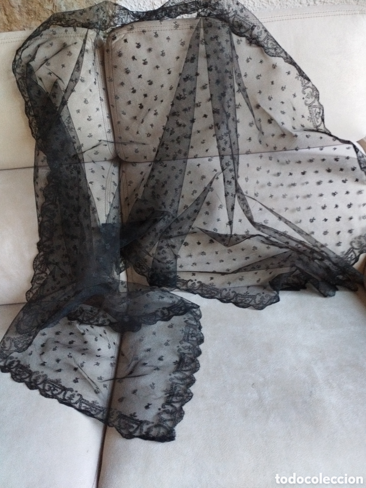 Antig&uuml;edades: * MANTILLA. CHAL. 2M. (Rf;284/f) - Foto 1