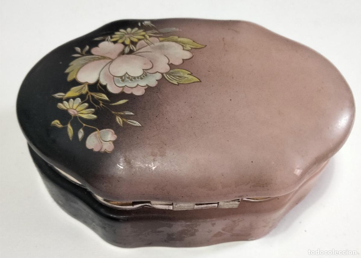 Antig&uuml;edades: Joyero marmol. Flor en tapa. - Foto 1