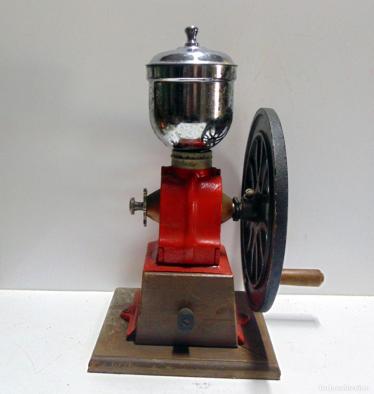 Antiquit&eacute;s: ANTIGUO MOLINILLO DE CAF&Eacute; DE RUEDA LATERAL , BUEN ESTADO ALTURA 31 CM