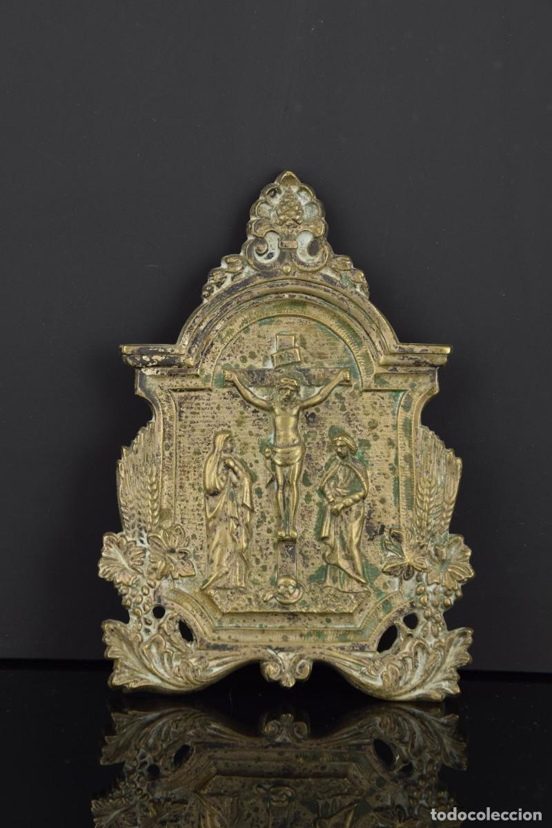 Antig&uuml;edades: Portapaz en bronce. Siglo XVIII. - Foto 1