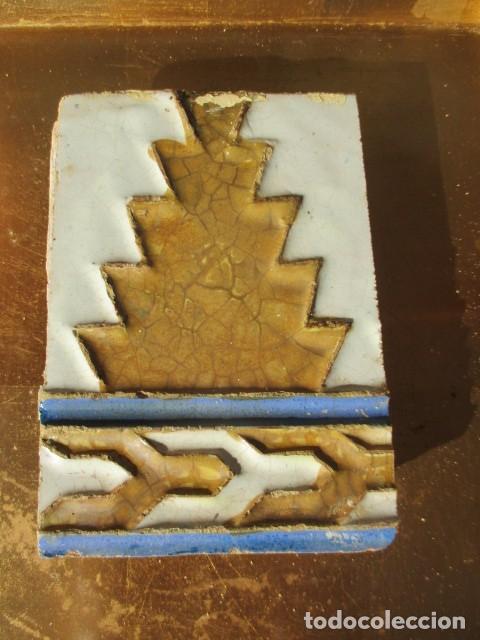 Antig&uuml;edades: Azulejo antiguo de Triana - Foto 1