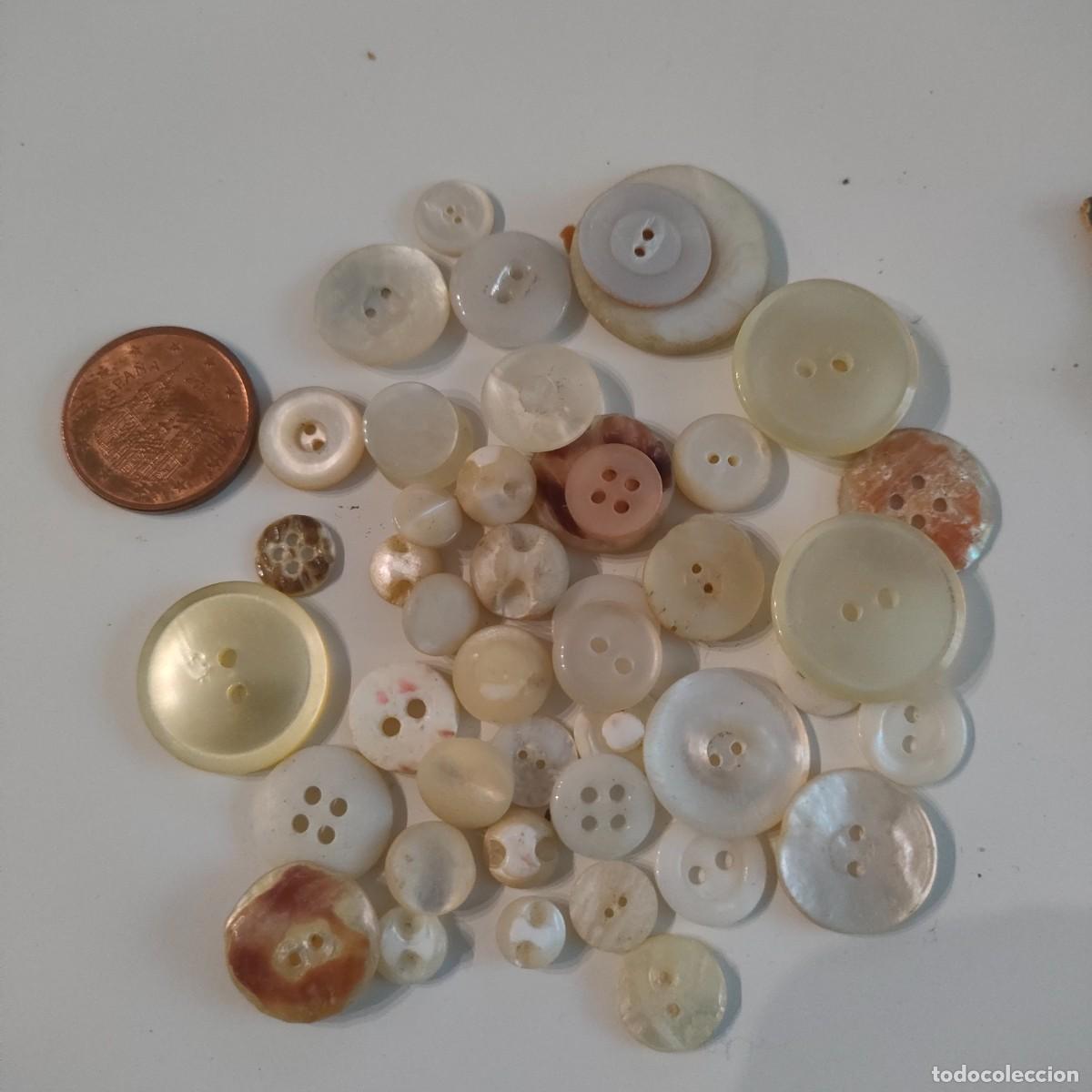 Antig&uuml;edades: LOTE DE 250 BOTONES LA MAYORIA DE NACAR - Foto 3