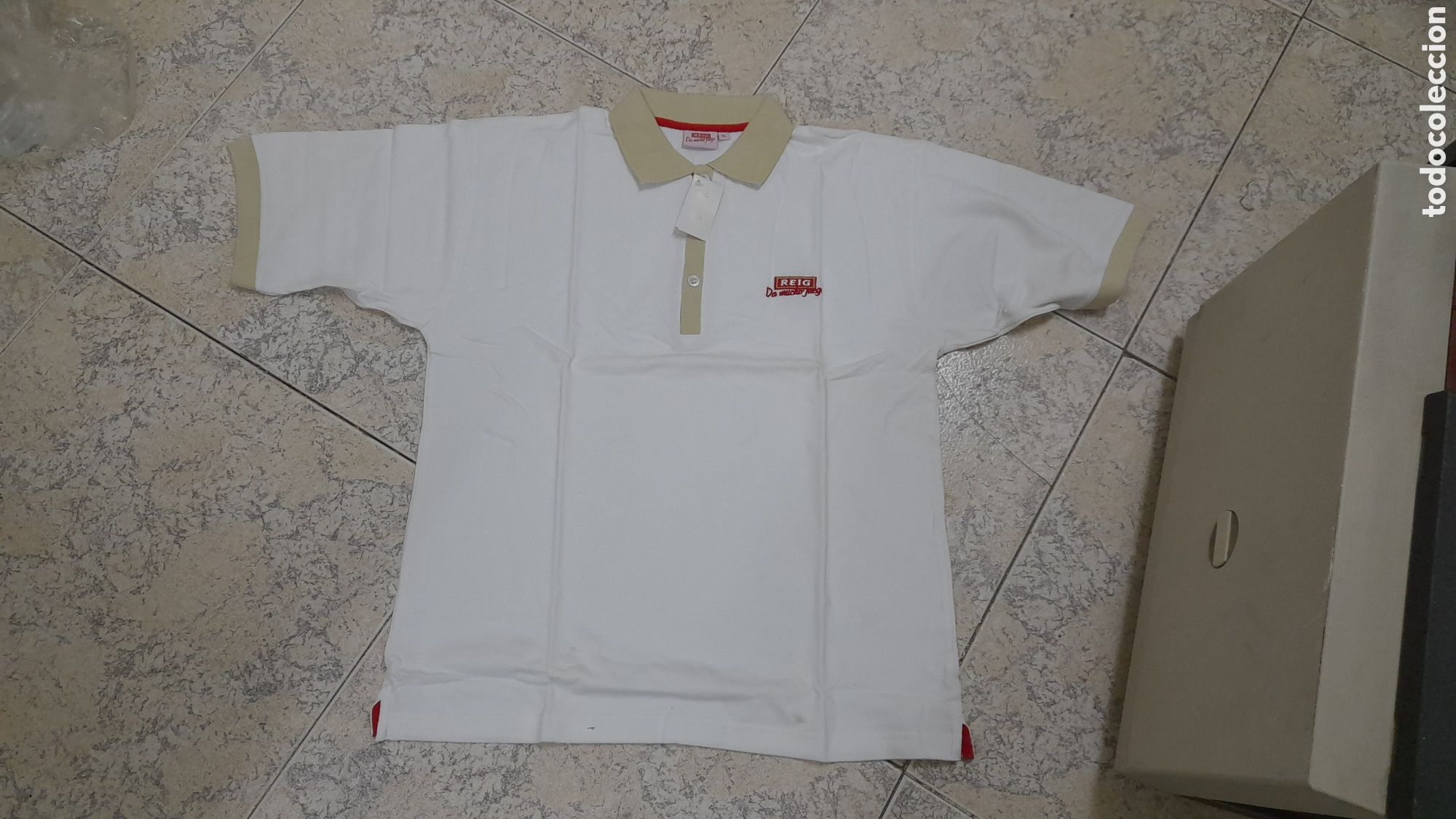 Antig&uuml;edades: Camisa polo marca de tabaco Reig - Foto 4