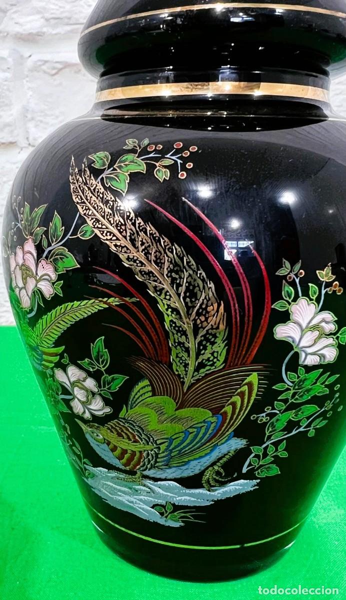 Antig&uuml;edades: Antiguo tibor de porcelana - Foto 2