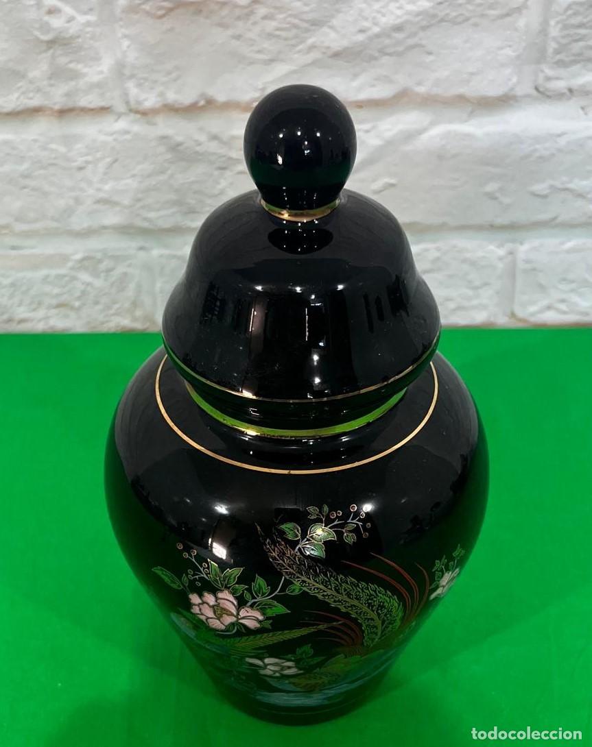 Antig&uuml;edades: Antiguo tibor de porcelana - Foto 4