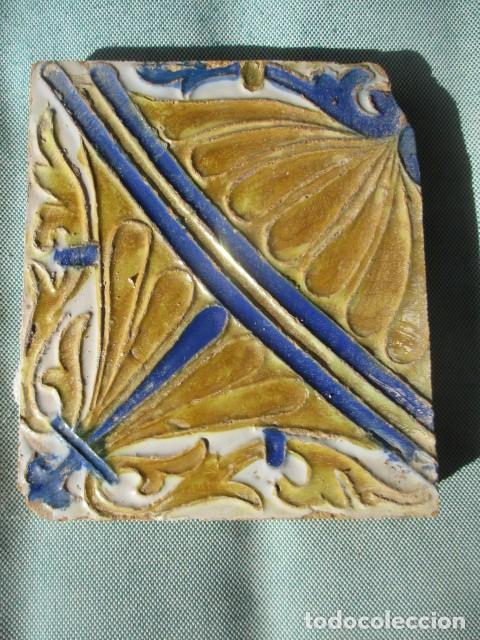 Antig&uuml;edades: azulejo antiguo de Triana - Foto 1