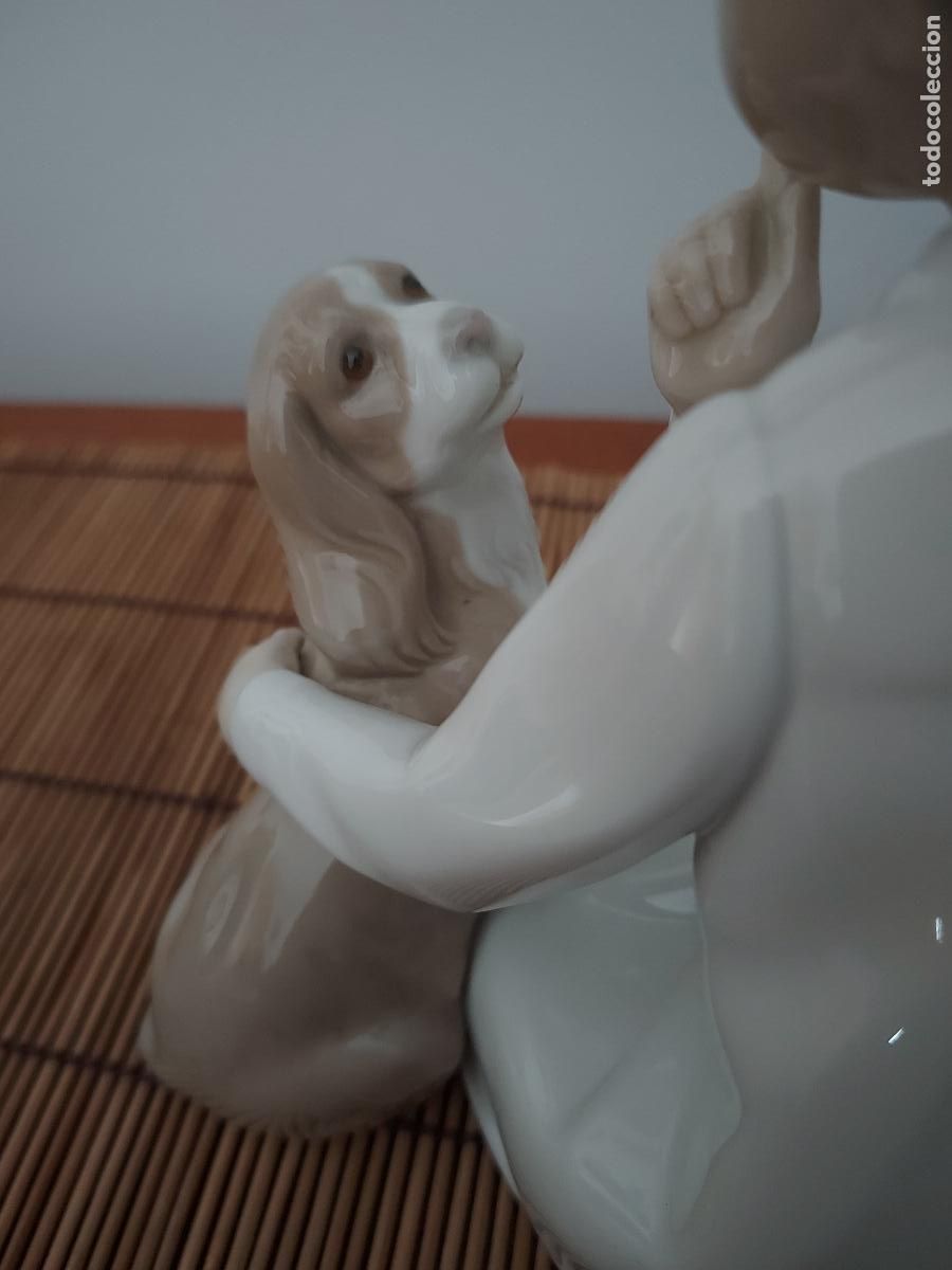 Antig&uuml;edades: Porcelana Lladr&oacute; ni&ntilde;o con perro - Foto 10