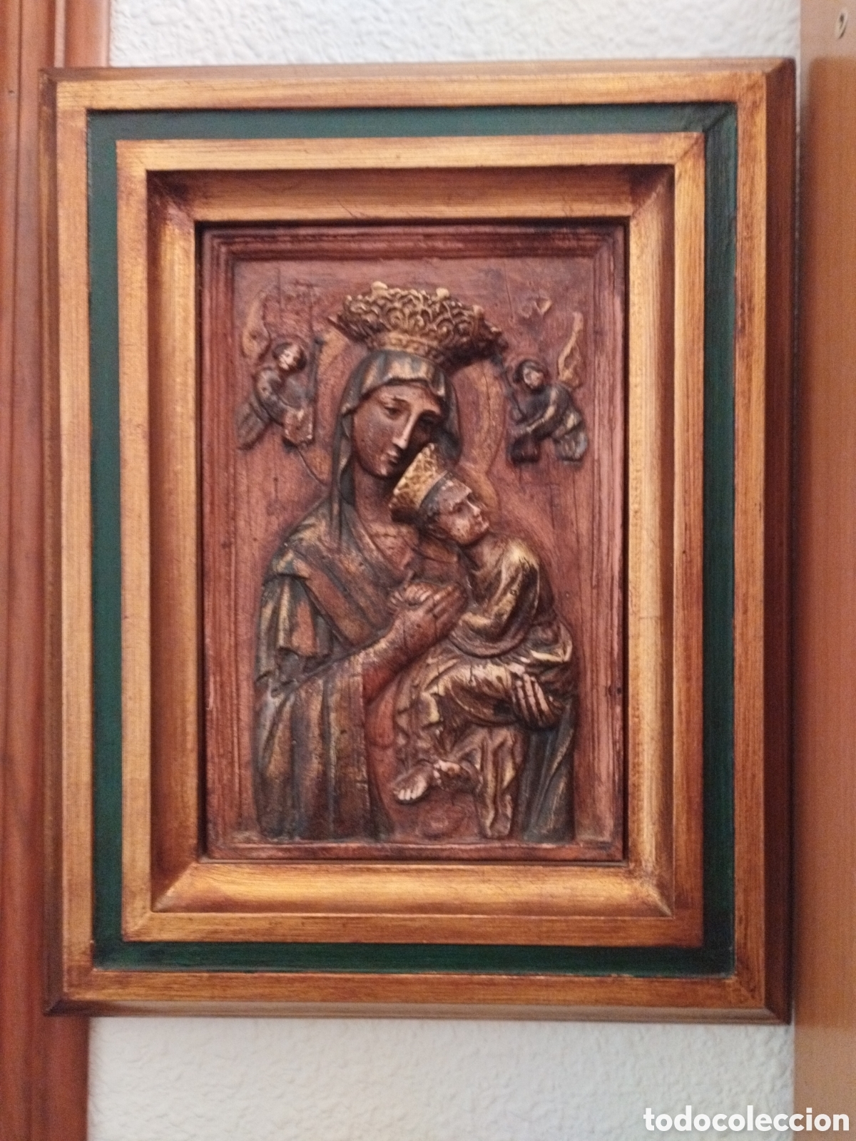 Antig&uuml;edades: Virgen con ni&ntilde;o en relieve - Foto 1