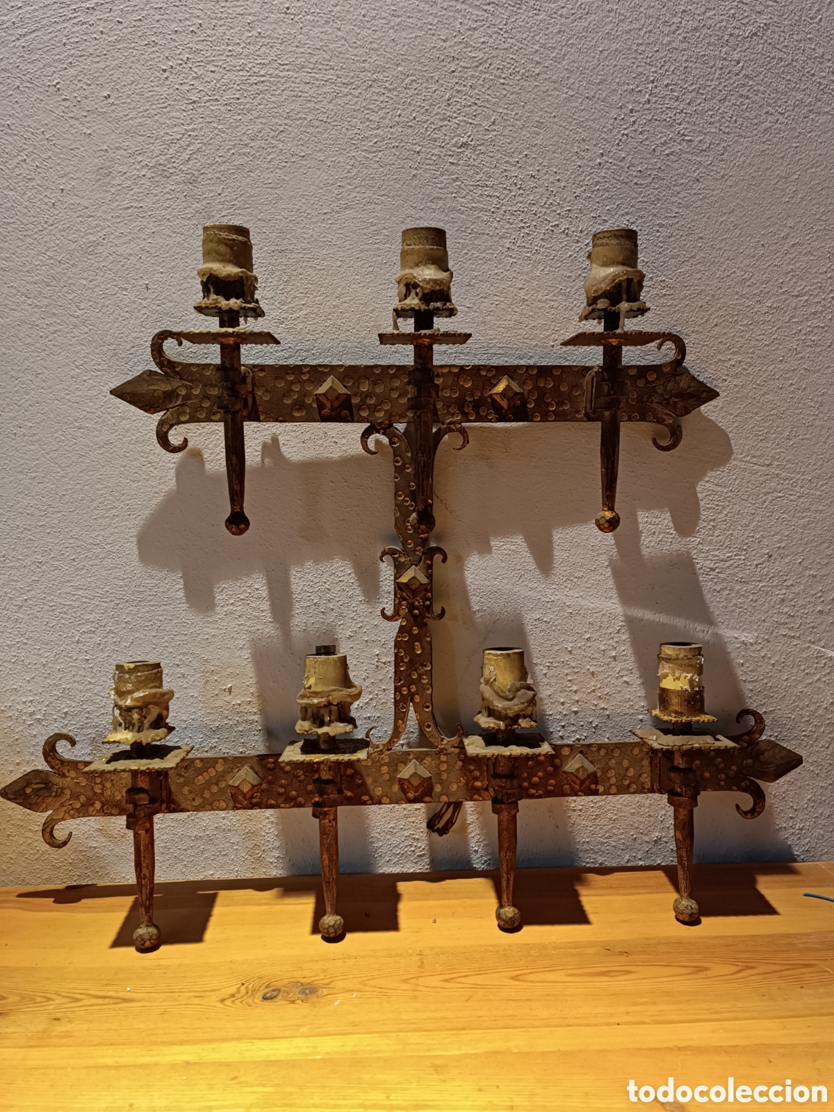 Antig&uuml;edades: APLIQUE DE PARED DE HIERRO DORADO CON 7 LUCES - Foto 4
