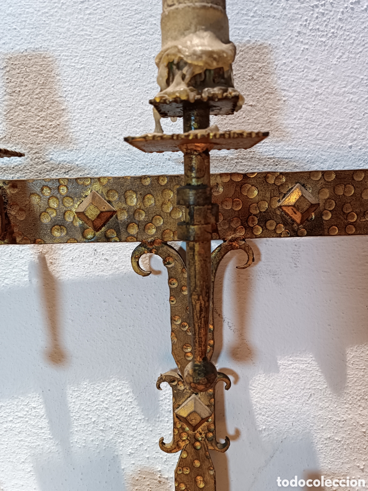 Antig&uuml;edades: APLIQUE DE PARED DE HIERRO DORADO CON 7 LUCES - Foto 6