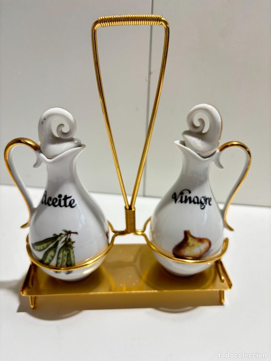 Antig&uuml;edades: JUEGO VINAGRERA Y ACEITERA PORCELANA VINTAGE PORCELANAS GUILLEN MADRID