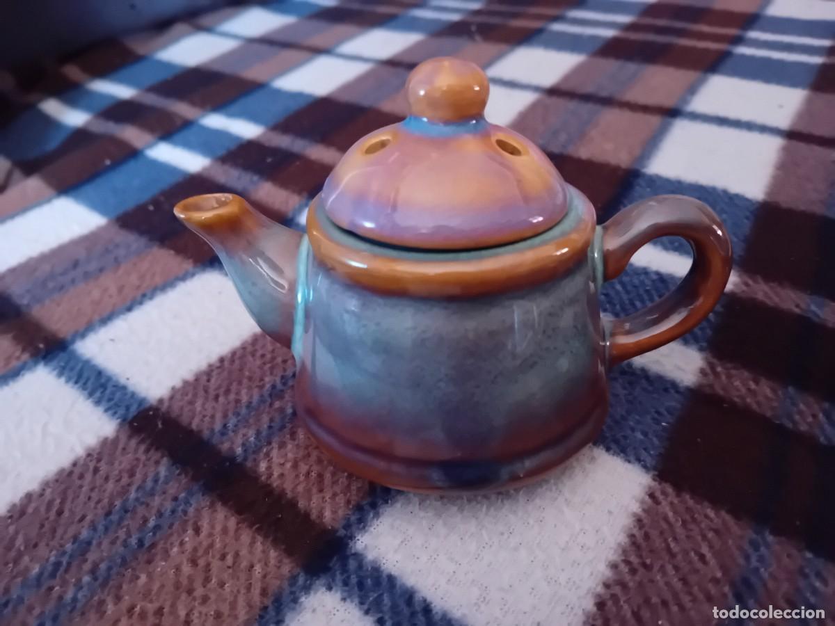 Antig&uuml;edades: Tetera de porcelana vidriada - Foto 1