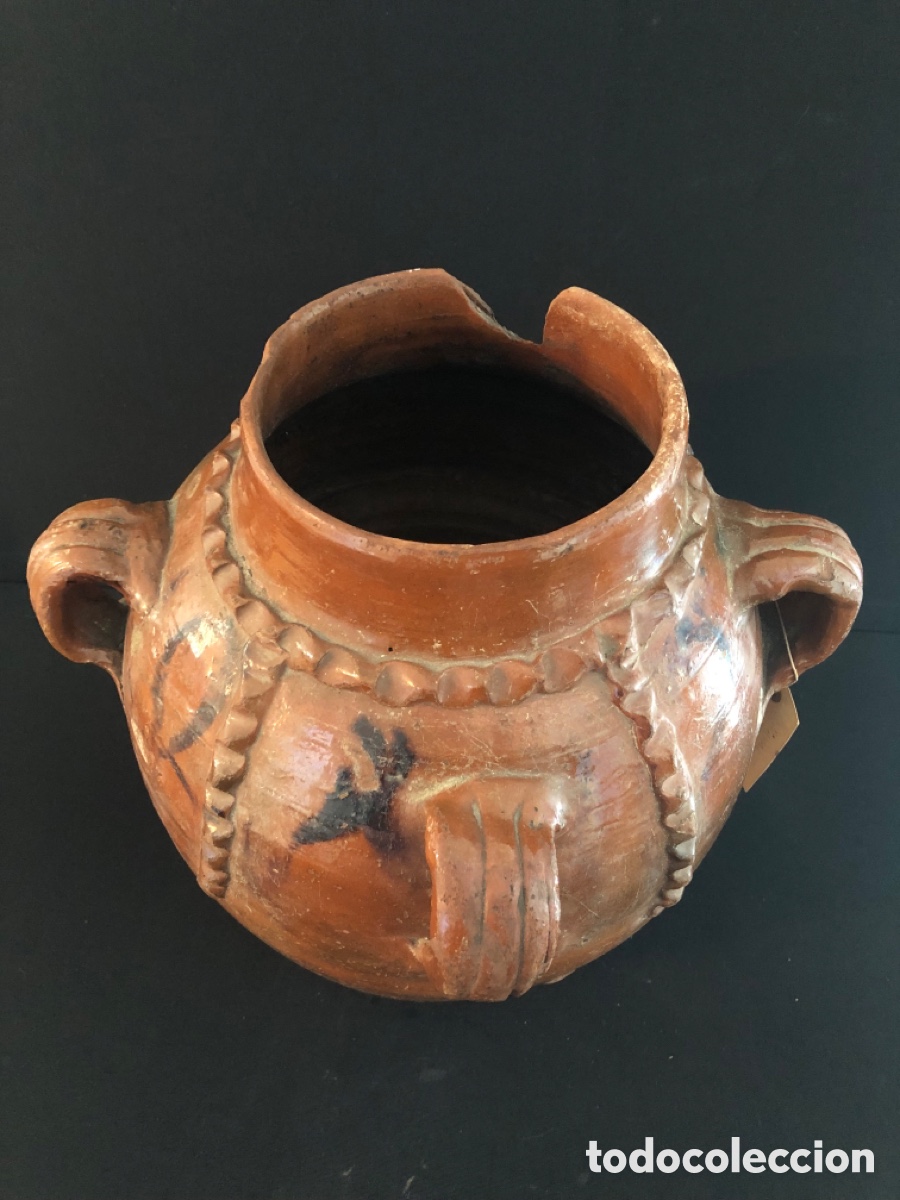 Antig&uuml;edades: Antigua olla de 3 asas de NAVAL (HUESCA) - Foto 2