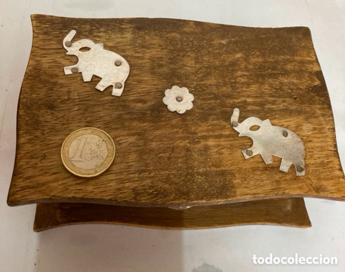 Antig&uuml;edades: CAJA DE MADERA ADORNOS ELEFANTES - Foto 3