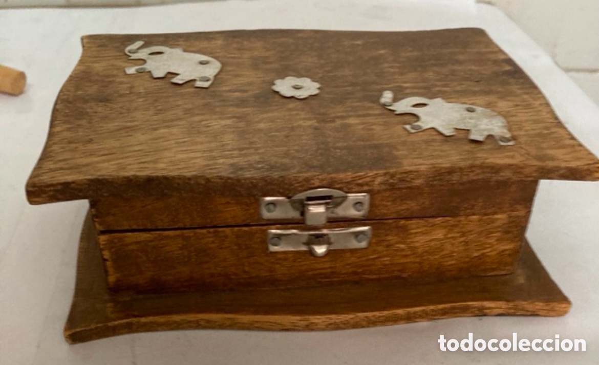 Antig&uuml;edades: CAJA DE MADERA ADORNOS ELEFANTES - Foto 5