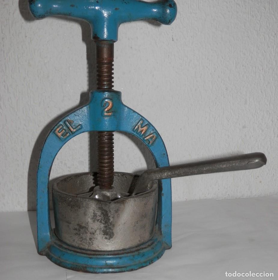 Antig&uuml;edades: ANTIGUO EXPRIMIDOR DE LA ELMA - Foto 1