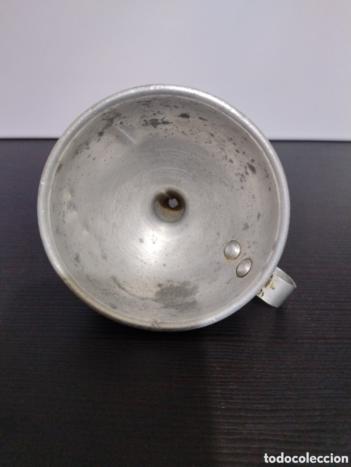 Antig&uuml;edades: Embudo de aluminio antiguo - Foto 2
