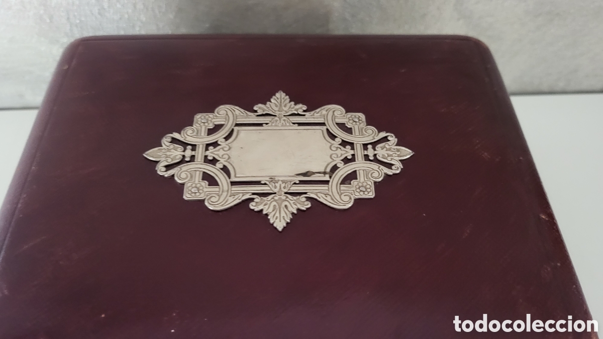 Antig&uuml;edades: ANTIGUA CAJA CON INTERIOR CAPITONE SEDA - Foto 4