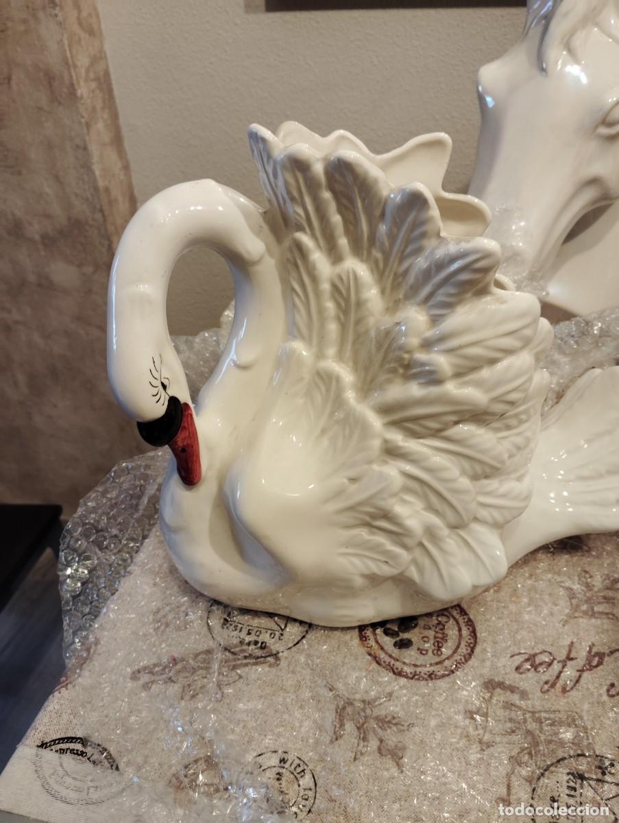 Antig&uuml;edades: Cisne ceramica esmaltada - Foto 2