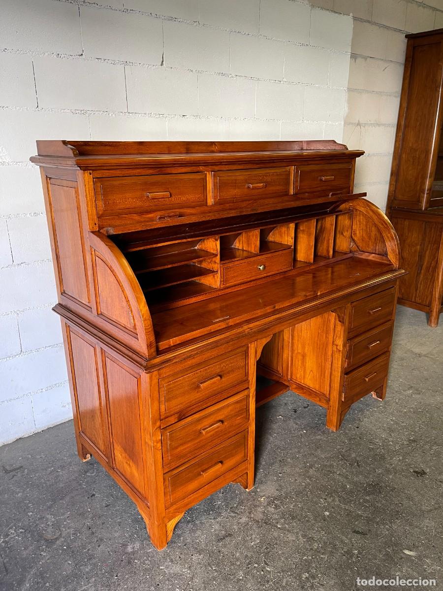 Antig&uuml;edades: buro antiguo madera maciza restaurada - Foto 3
