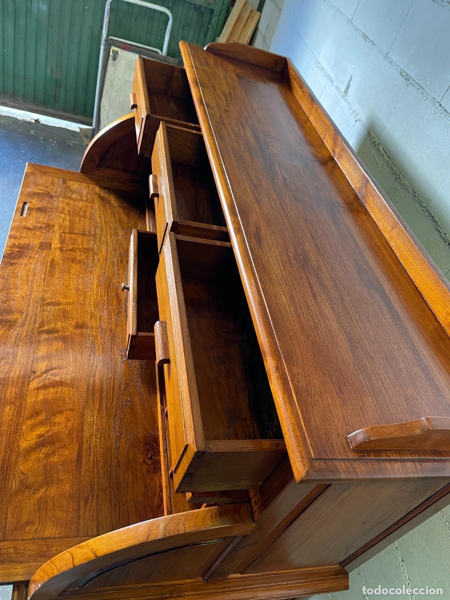 Antig&uuml;edades: buro antiguo madera maciza restaurada - Foto 9