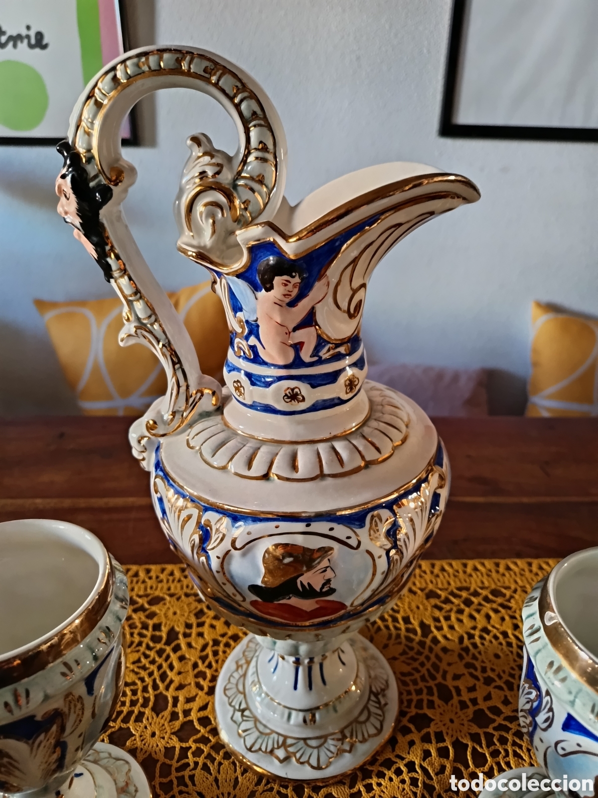 Antig&uuml;edades: Jarra y copas de porcelana - Foto 5