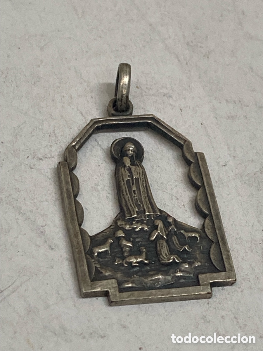 Antig&uuml;edades: Medalla de plata religiosa C371 - Foto 1