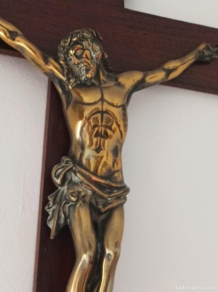 Antig&uuml;edades: Crucifijo Bronce antiguo - Foto 2