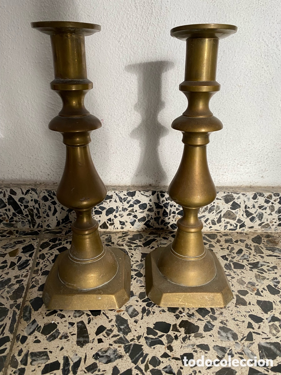 Antig&uuml;edades: Pareja de candeleros - Foto 1