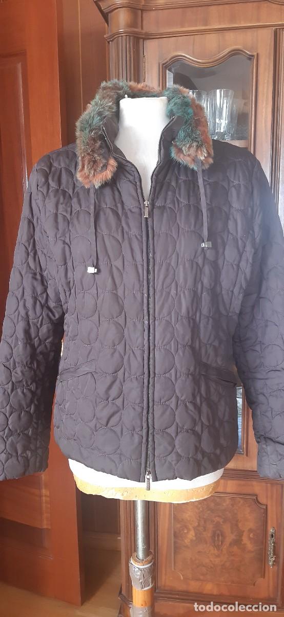 Antig&uuml;edades: BONITO CHAQUETON MARRON MARCA SINTESIS. - Foto 1