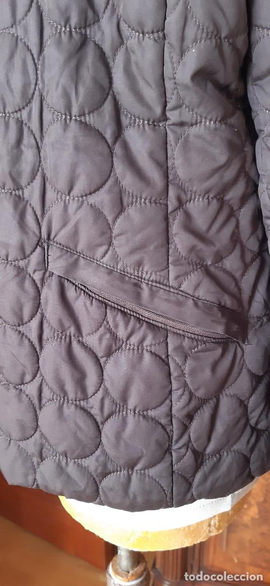 Antig&uuml;edades: BONITO CHAQUETON MARRON MARCA SINTESIS. - Foto 6