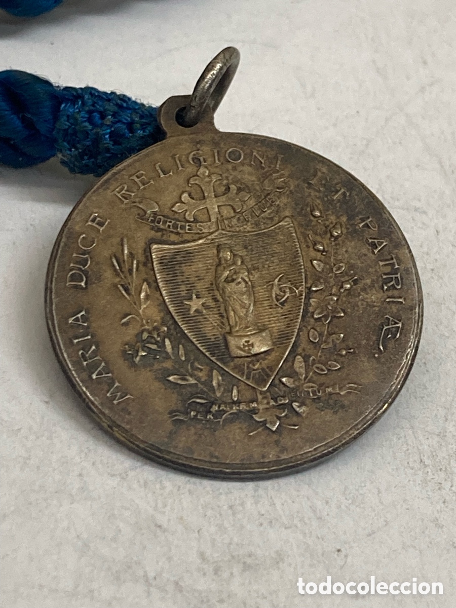 Antig&uuml;edades: Medalla de metal religiosa /4 - Foto 3