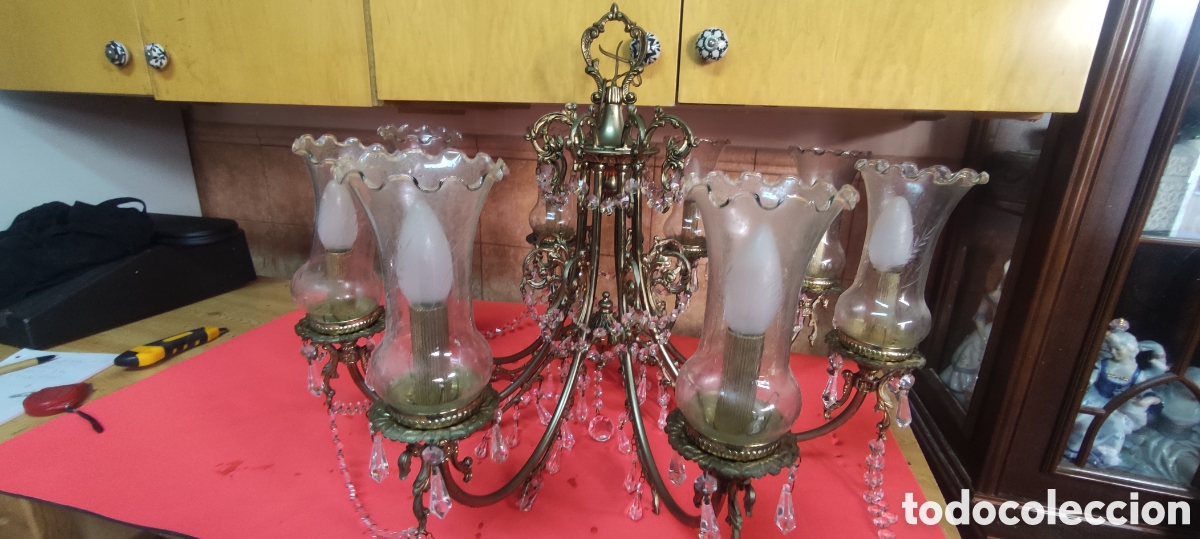 Antig&uuml;edades: Antigua lampara 8 brazos - Foto 2