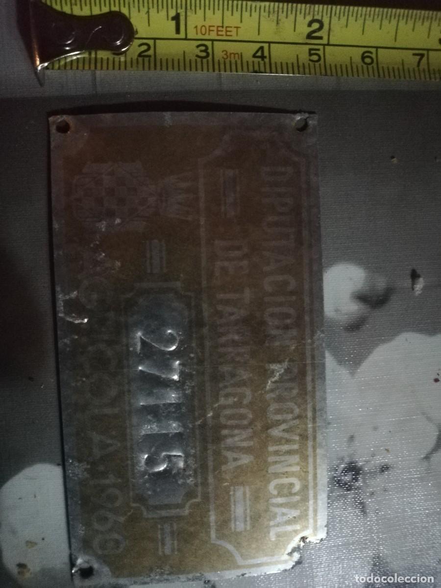 Antig&uuml;edades: Placa de matr&iacute;cula agr&iacute;cola 1960 - Foto 4