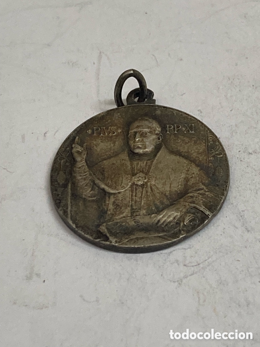 Antig&uuml;edades: Medalla de metal C372 - Foto 1